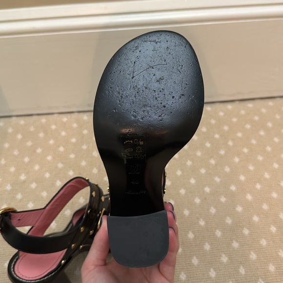 Louis Vuitton Heels - Picture 6 of 11